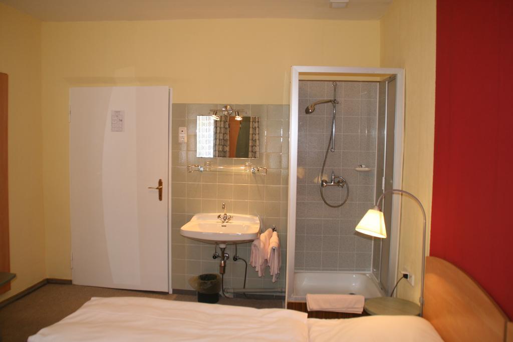 Hotel Cafe Lieb Bamberg Quarto foto